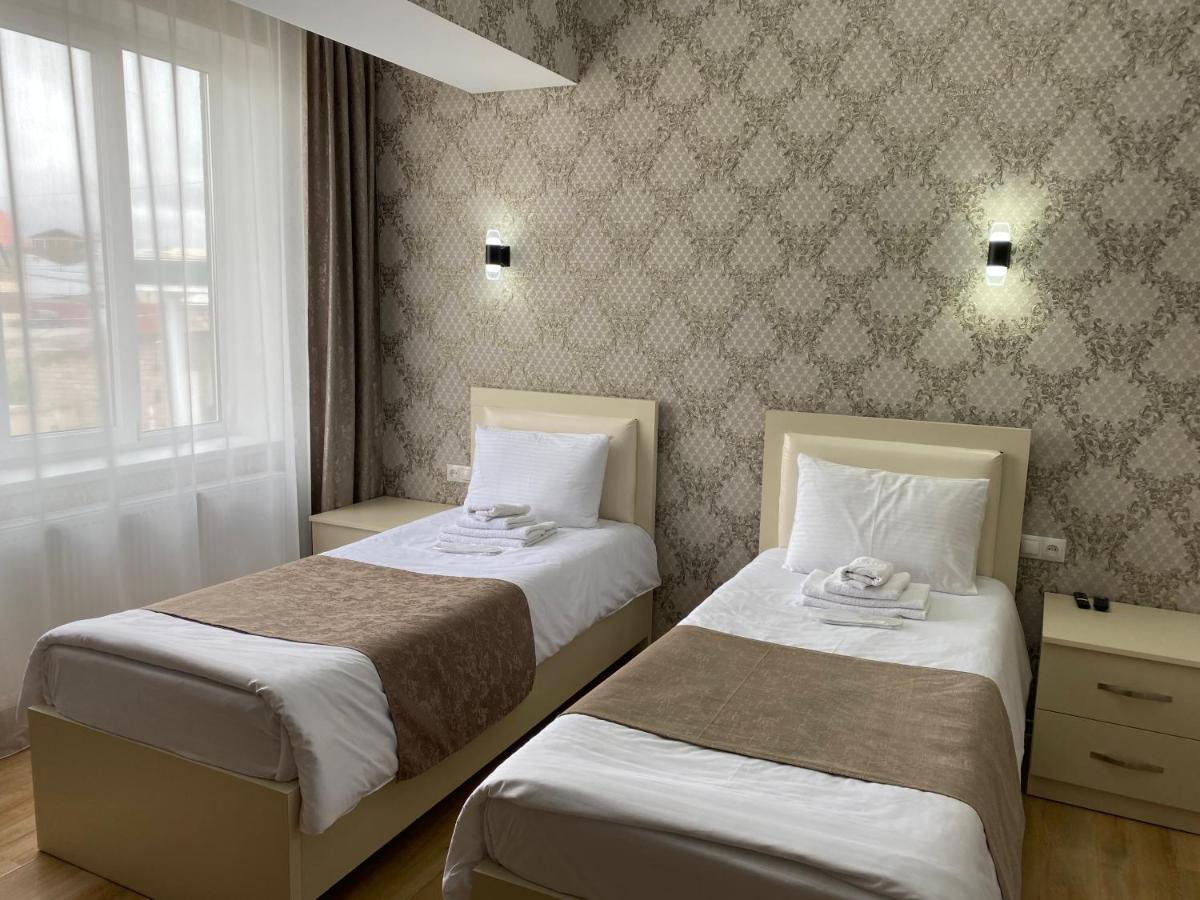 Hotel Sharl Ninotsminda Екстериор снимка