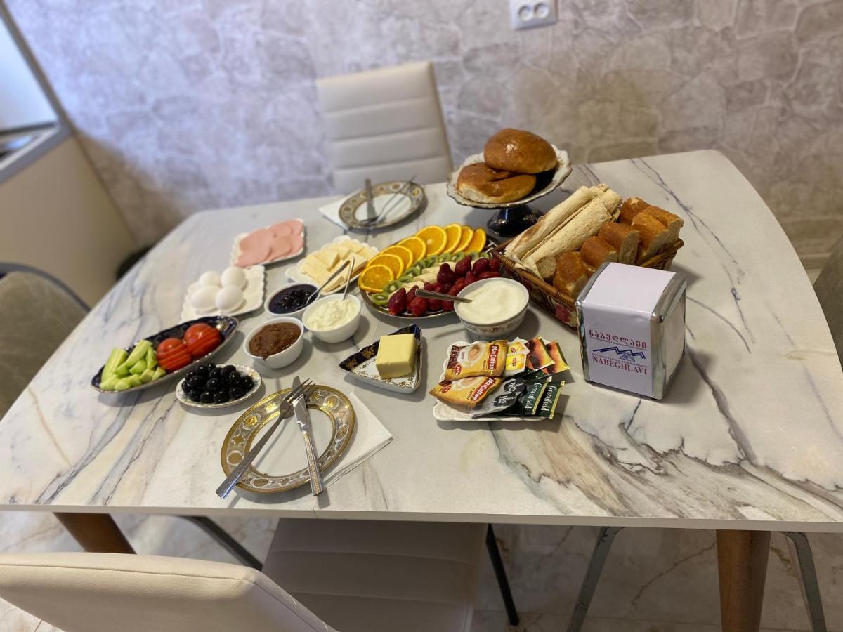 Hotel Sharl Ninotsminda Екстериор снимка