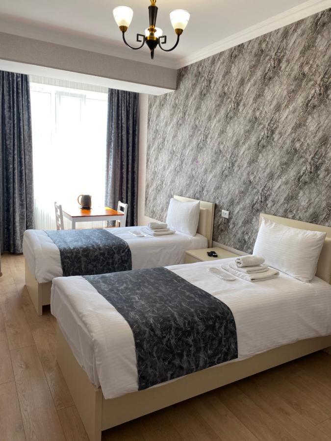 Hotel Sharl Ninotsminda Екстериор снимка